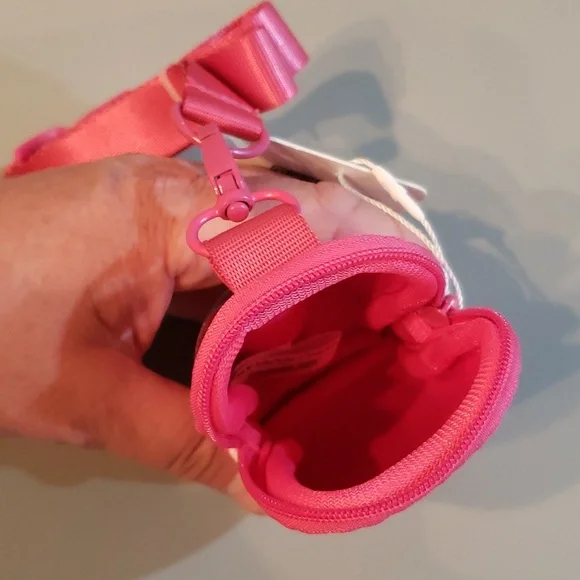 Snoopy with backpack on pink camo lanyard pouch NWT - Picture 4 of 5